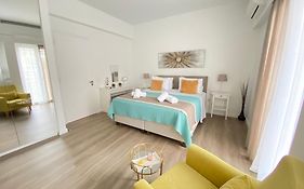 Dante Apartment